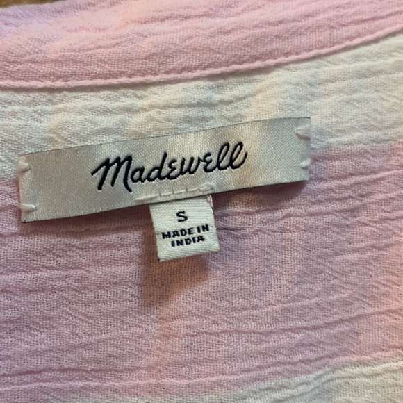 Pink striped blouse - Picture 2 of 2